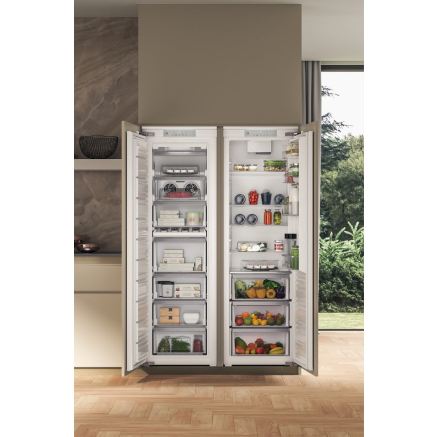 additioanl image for  Bauknecht  Built-in Refrigerator 177cm 